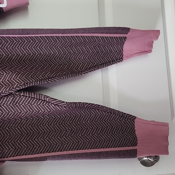 Jogger set - Picture 3 of 3